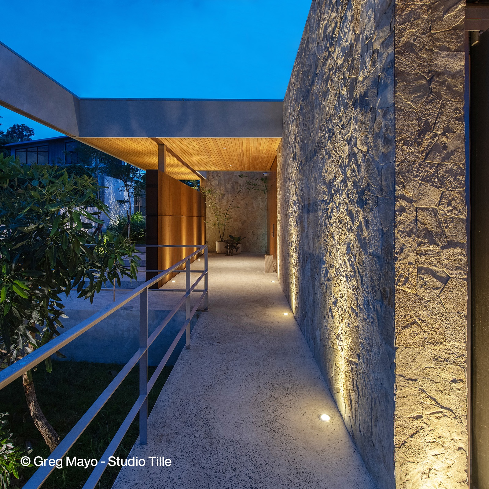 Falmec S.p.a. | Modern Cooker Hoods, Filtering Hood, Air Purifying Hood